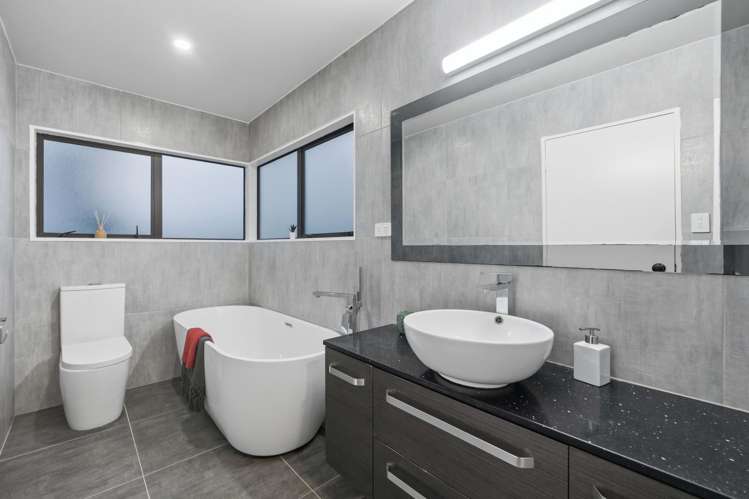 1 Dalmahoy Place Wattle Downs_15