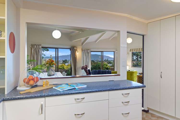 19 Napier Grove Waikanae Beach_5