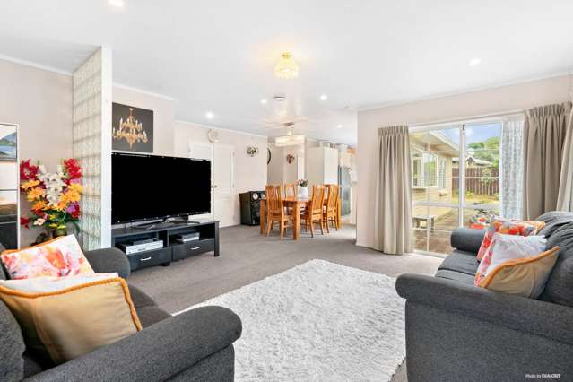 18 Settlers Cove Manurewa_4