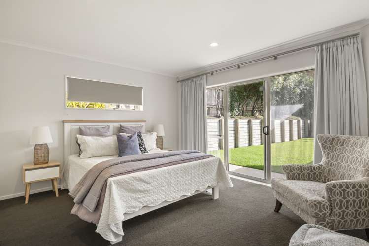 7 Louvain Place Greenhithe_16