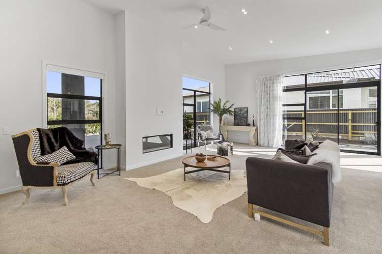 16 Lazarette Loop Glenwood_2