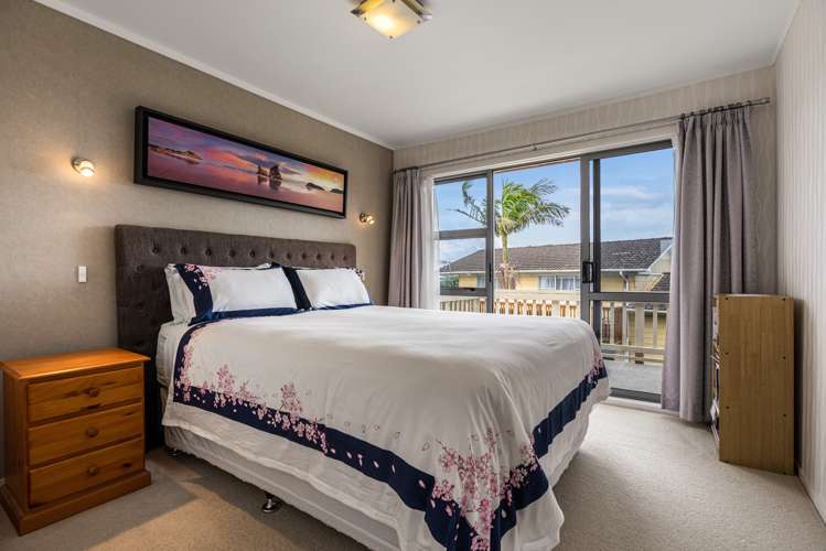 76b Kiwi Esplanade Mangere Bridge_11