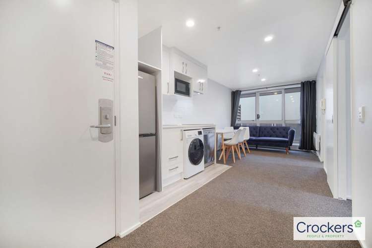 6P/147 Hobson Street 10015_7