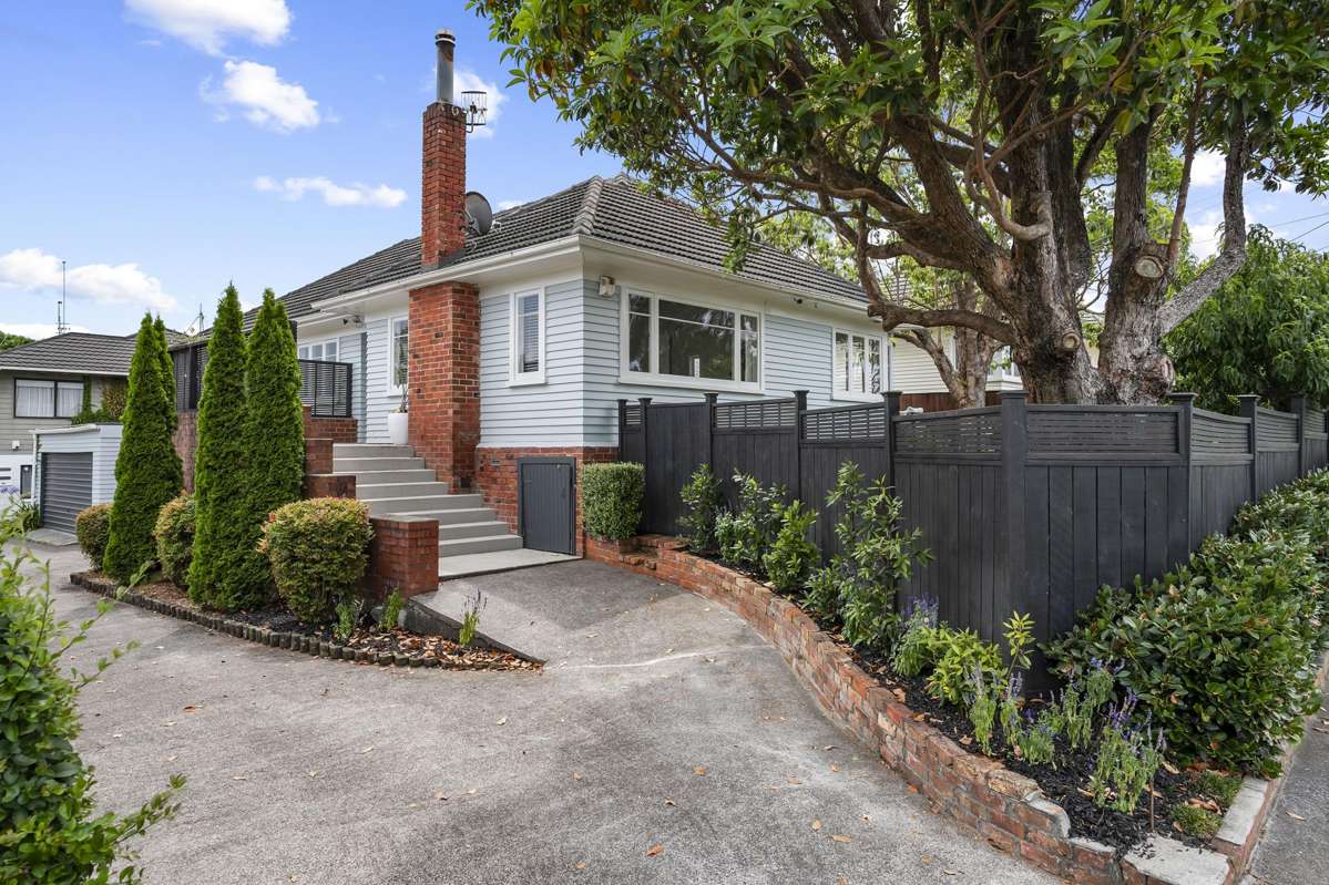 1/50 Michaels Avenue_0