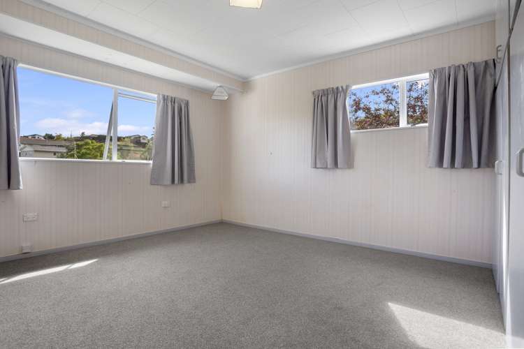 111e Grafton Road Thames_14