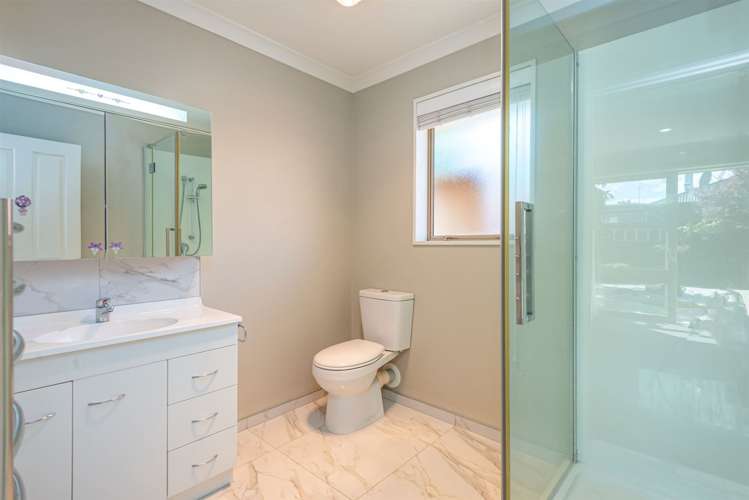 6a Lake Terrace Road Burwood_13