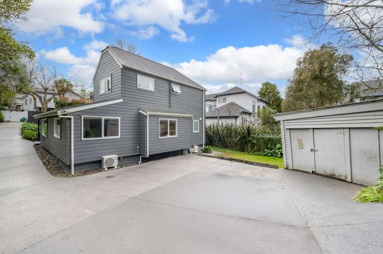 92A Beach Road Mellons Bay_20