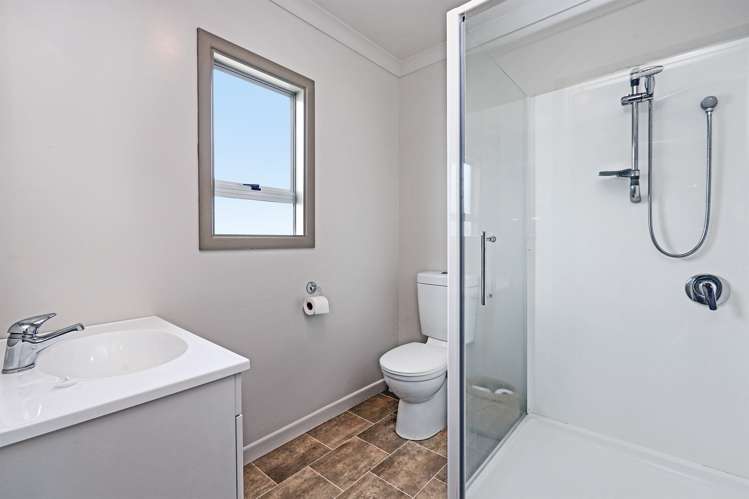 8 Harper Road Waimarama_9