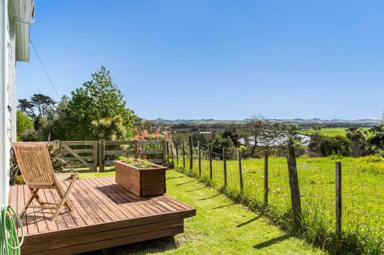 96 Kaipara Coast Highway Helensville_20