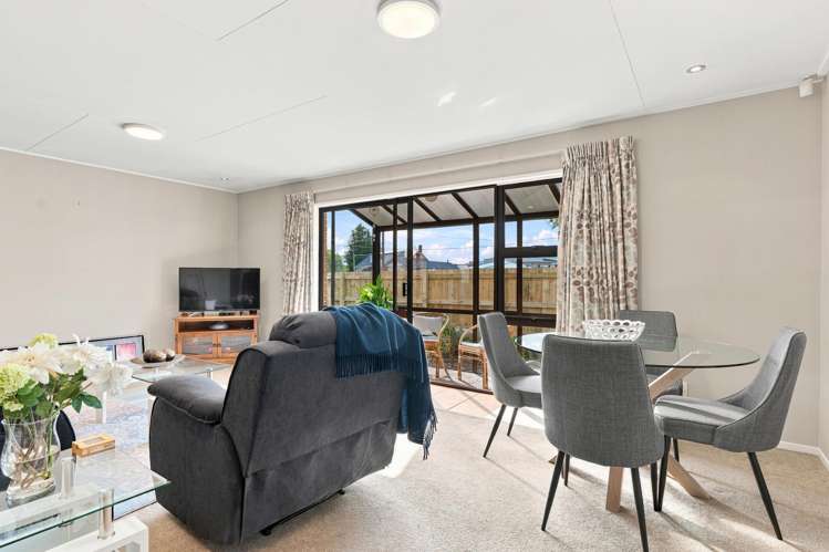 8B Mure Street Mosgiel_17
