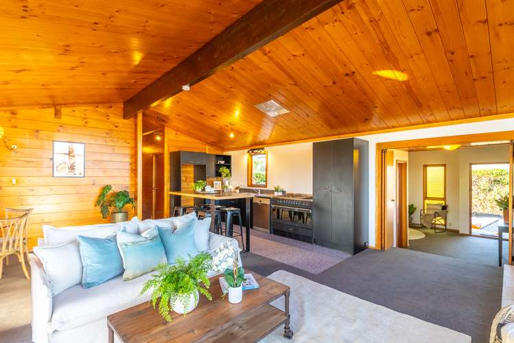 95 Dunns Avenue The Pines Beach_8