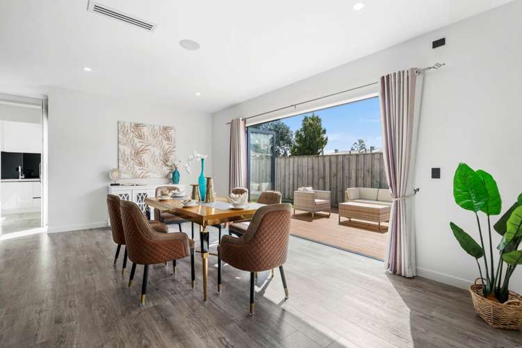 14 Leebank Crescent Riverhead_7