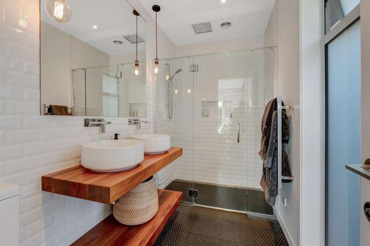 40 Colonial Drive Silverdale_14