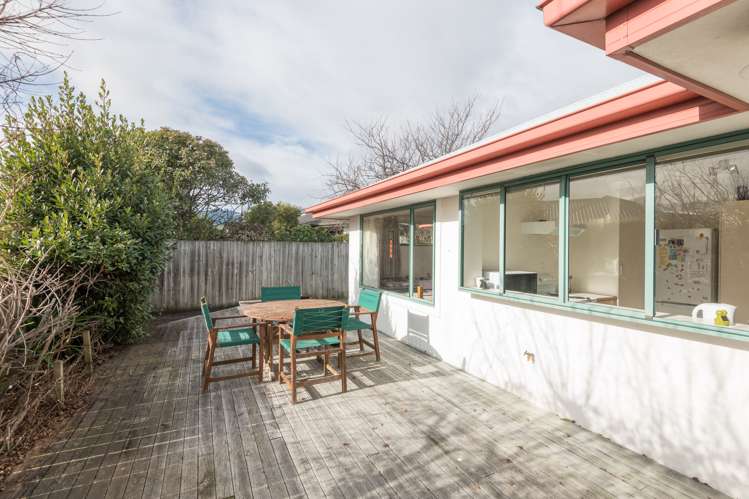 85 Aldinga Avenue Stoke_6