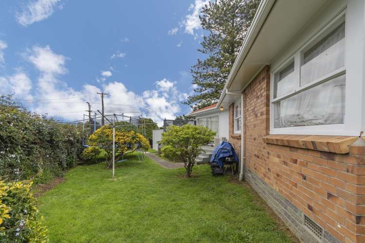 135 Weymouth Road Manurewa_11