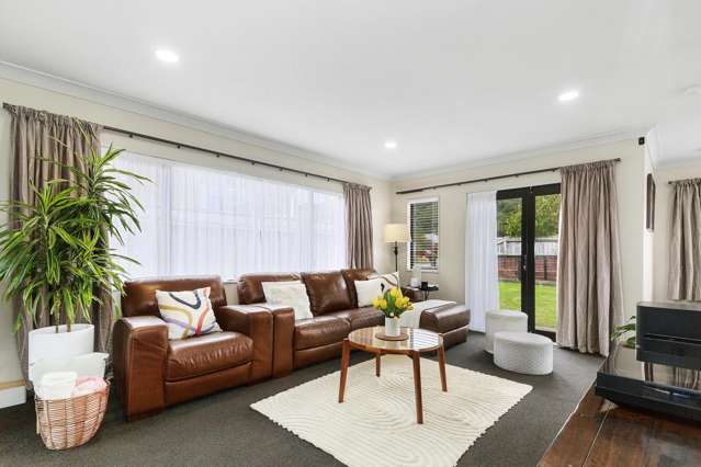 23 Sun Valley Grove Wainuiomata_1