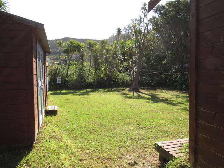 45 Blakes Approach Mahia_9