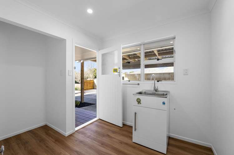 21 Orlando Street Stratford_21