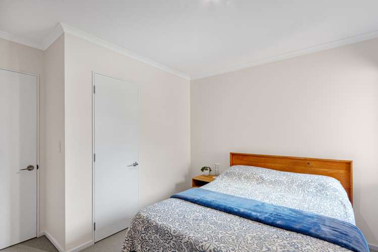 25 John Campbell Crescent Hillmorton_13