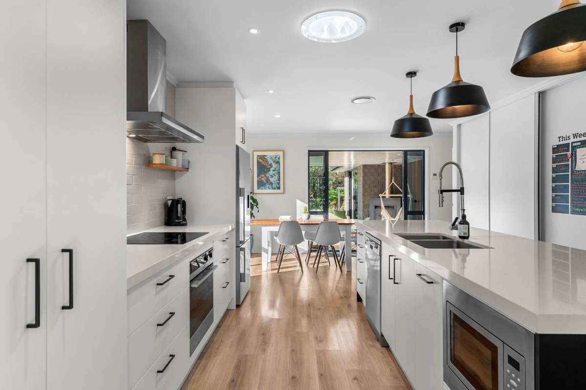 104 Pebblebrooke Road_2