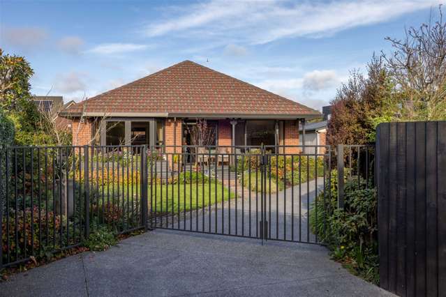 84 Leinster Road Merivale_1