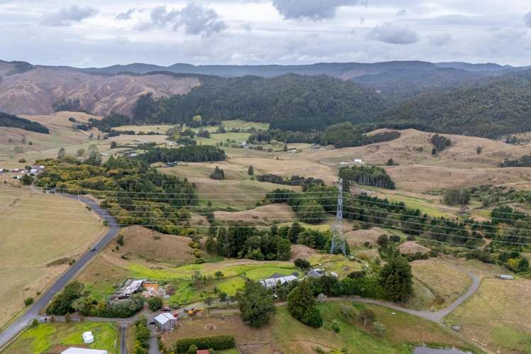 22 Falls Road Hunua_19