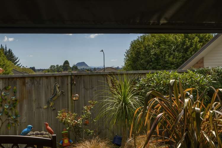 6 Damien Place Ohauiti_8
