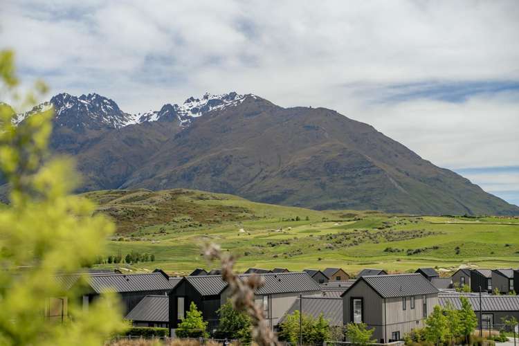 1 Torridon Court Jacks Point_25