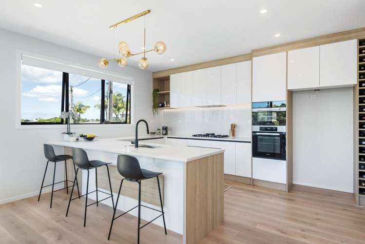 43 Knights Road Rothesay Bay_9