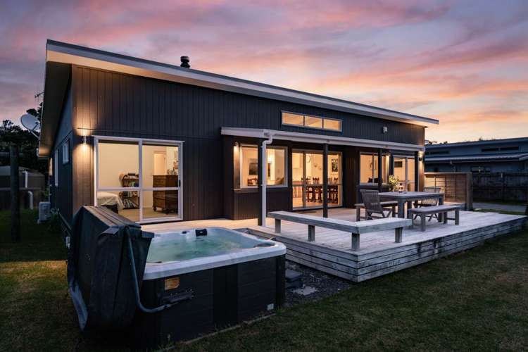 56 Seabreeze Road Mangawhai Heads_34