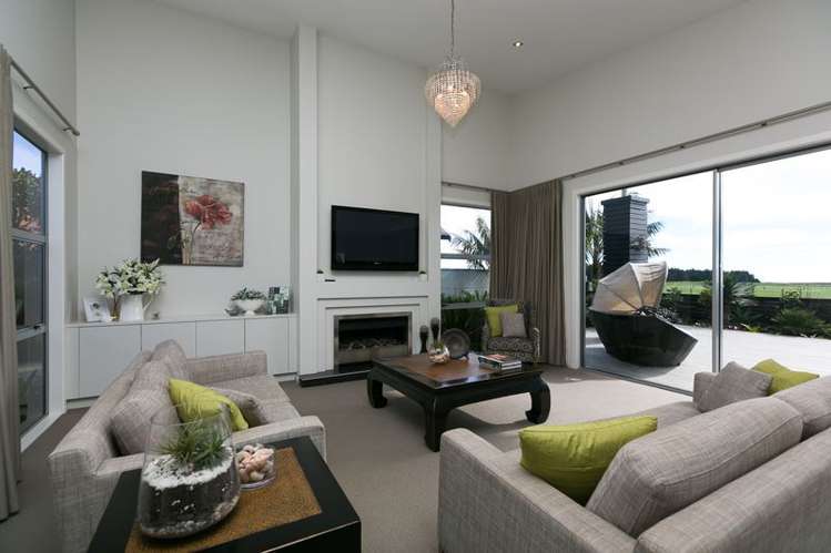 9c Dolphin Parade Bell Block_36