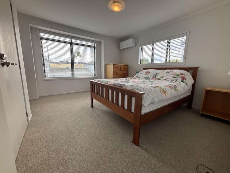 33 Vinograd Drive Te Atatu Peninsula_6