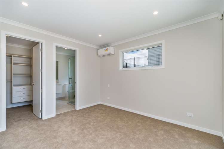 49 John Fair Drive Wainui_17