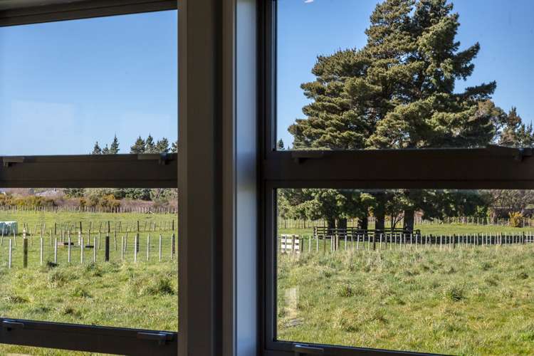 59 Western Lake Road Featherston_15