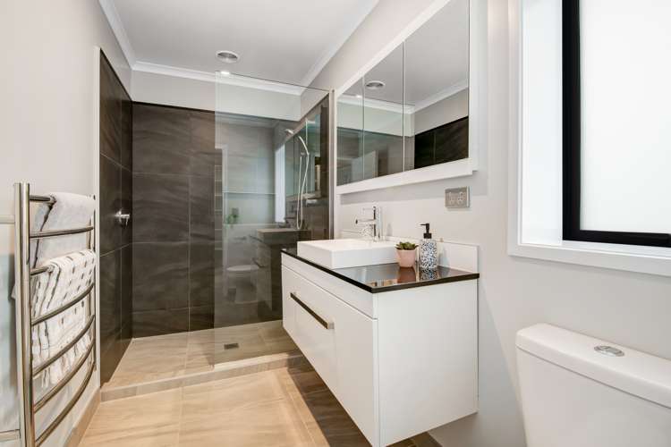 9 Barque Rise Long Bay_18