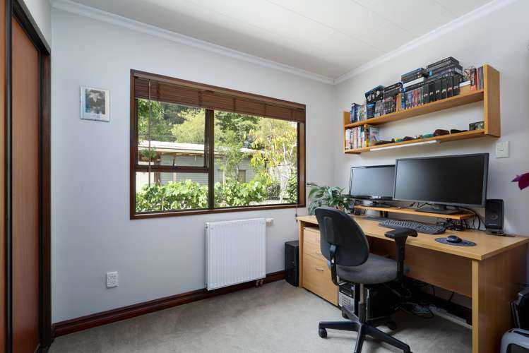 8 Robinson Road The Brook_14