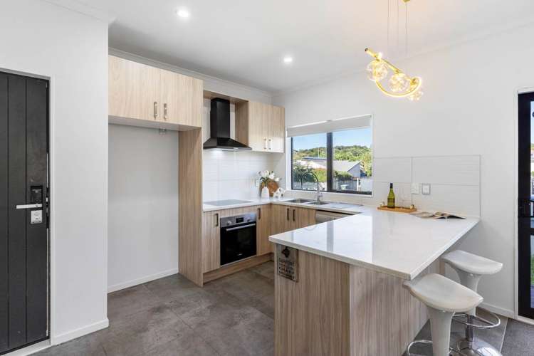 1/75 Aranui Road Mount Wellington_4