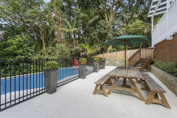 279 Huia Road Titirangi_17