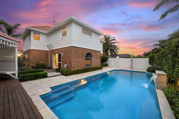 28 Manor Park Sunnyhills_31