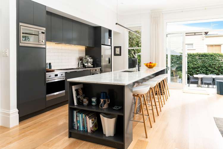 18 Austin Street Mount Victoria_15