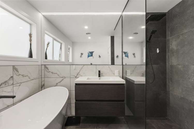10 Linwood Way Island Bay_9