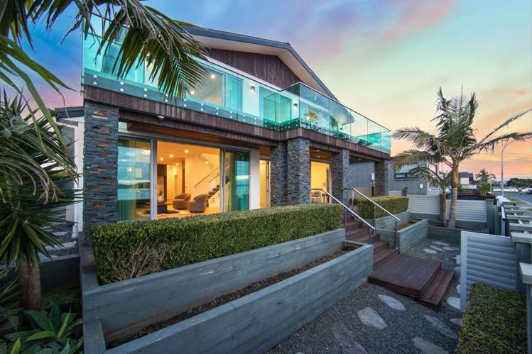 9 The Parade Bucklands Beach_30