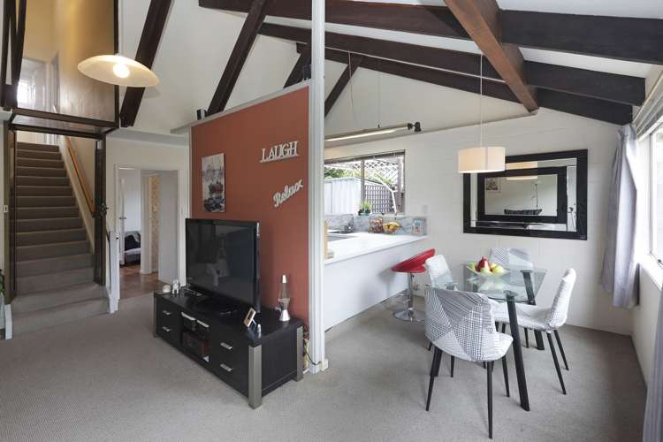 8b Hilldale Place Hillsborough_5