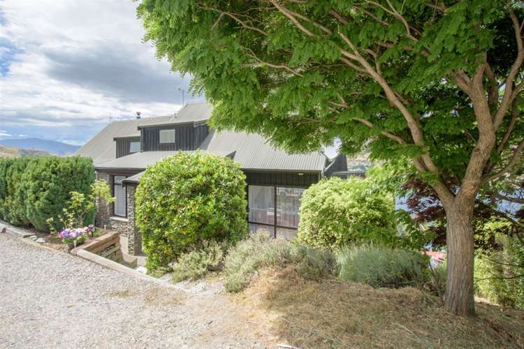 33 Woodlands Close Queenstown_17