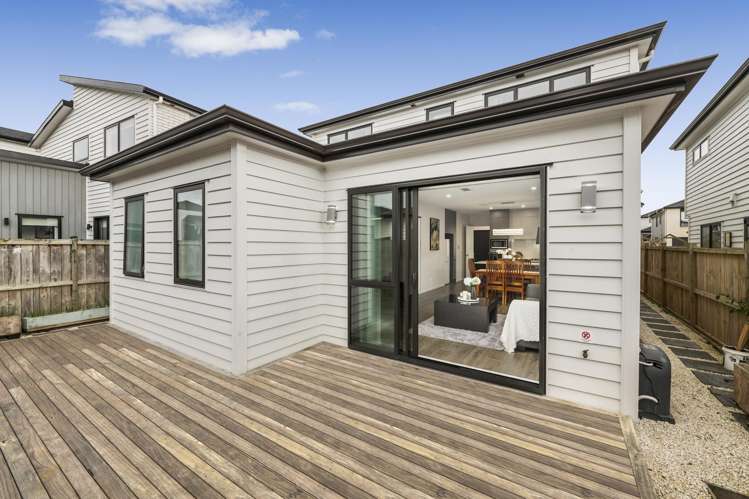 11 Puruatanga Drive Flat Bush_17