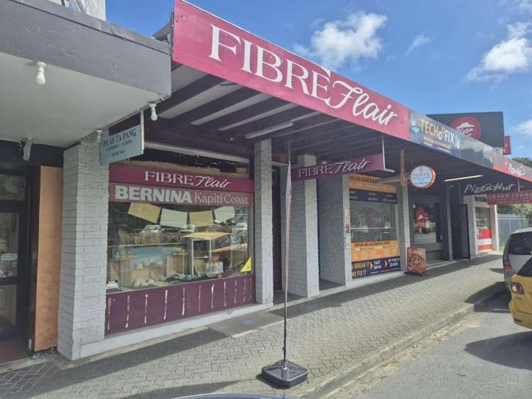 52b Main Road Waikanae_1