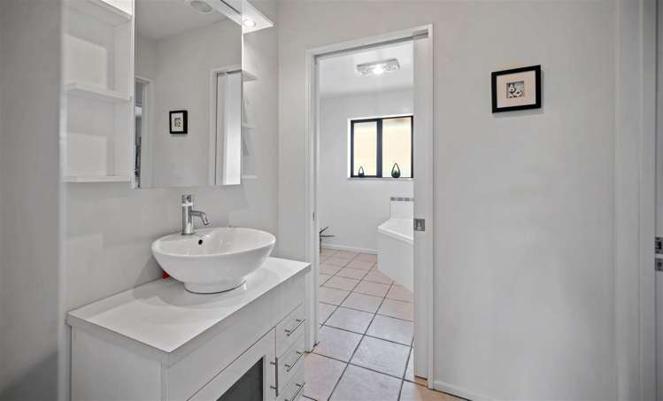 14 Ellington Mews Rolleston_14