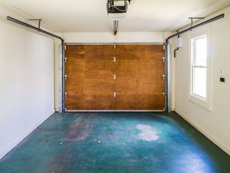 10 Scarborough Terrace Mount Victoria_18