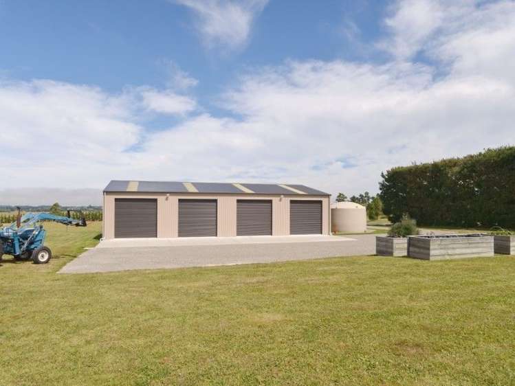 56 Davis Road Cust_15