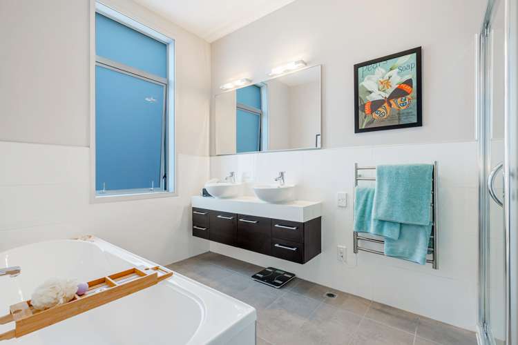 36 Parkside Drive Orewa_13